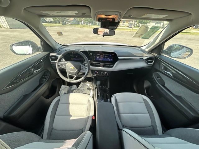 Used 2026 Chevrolet TrailBlazer LS w/ LS Convenience Package FWD image 41