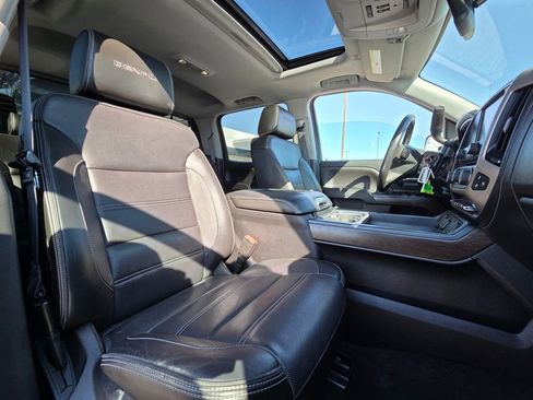 Used 2018 GMC Sierra 1500 Denali image 28