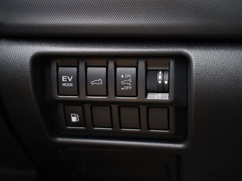 Certified 2025 Subaru Forester Limited AWD/4WD image 19
