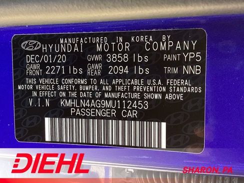 Used 2021 Hyundai Elantra SEL w/ Convenience + Premium Package FWD image 9