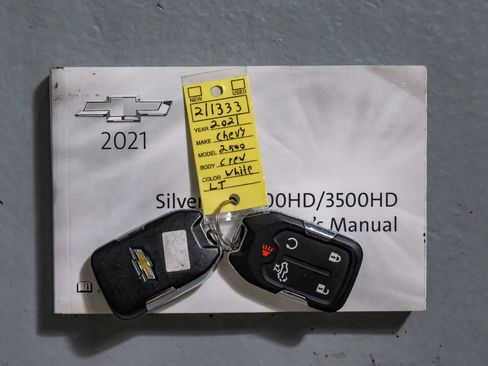 Used 2021 Chevrolet Silverado 2500 LT w/ Convenience Package image 58