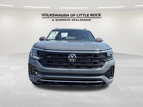 New 2025 Volkswagen Atlas SEL Premium R-Line image 8