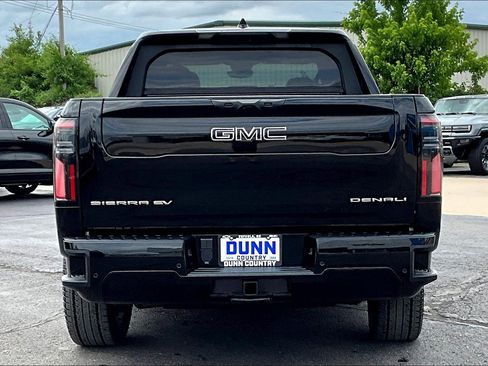 New 2025 GMC Sierra EV Denali image 4