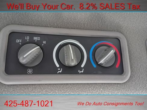 Used 1999 GMC Suburban 2500 AWD/4WD image 18