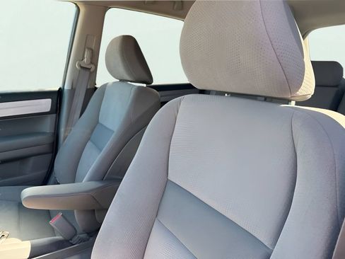 Used 2011 Honda CR-V SE image 12