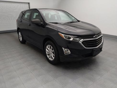 Used 2020 Chevrolet Equinox LS AWD/4WD image 13