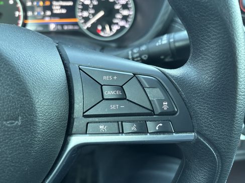 Used 2024 Nissan Sentra SV image 20