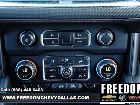 Used 2022 Chevrolet Tahoe RST w/ Luxury Package AWD/4WD image 18