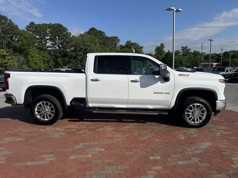 Used 2025 Chevrolet Silverado 2500 LTZ w/ LTZ Premium Package AWD/4WD image 37