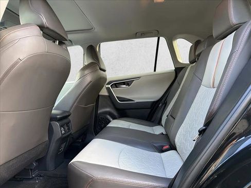 Used 2019 Toyota RAV4 Adventure image 22