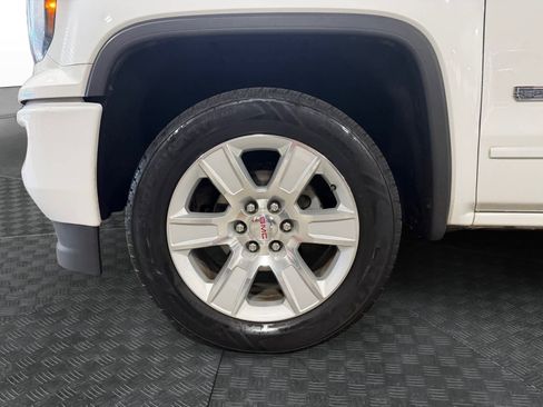 Used 2019 GMC Sierra 1500 2WD Double Cab w/ Elevation Edition image 15