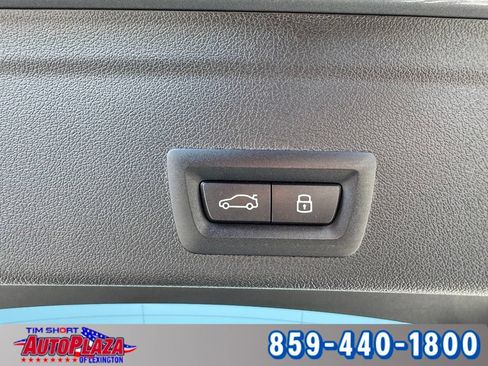 Used 2025 BMW X6 xDrive40i AWD/4WD image 41