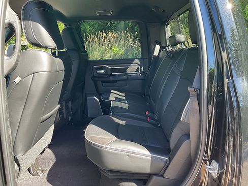 New 2026 RAM 3500 Laramie AWD/4WD image 9