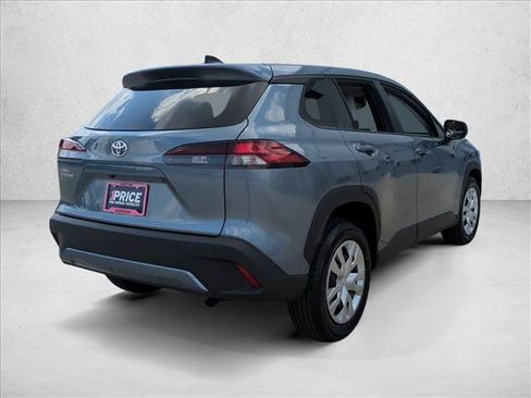 Certified 2026 Toyota Corolla Cross L FWD image 5