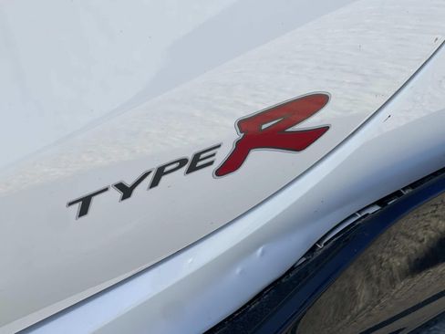 Used 2023 Honda Civic Type R image 6
