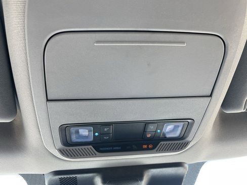 Used 2024 Ford F250 XLT image 50