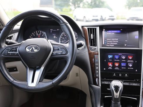 Used 2019 INFINITI Q50 Luxe AWD/4WD image 23