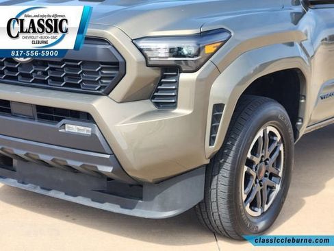 Used 2024 Toyota Tacoma TRD Sport image 10