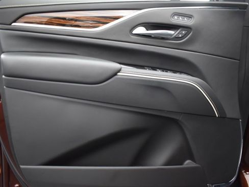 Certified 2023 Cadillac Escalade Premium Luxury w/ LPO, Floor Liner Package image 9