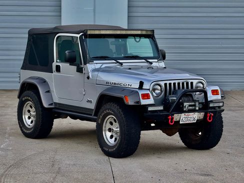 Used 2003 Jeep Wrangler Rubicon image 5