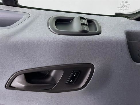 Used 2018 Ford Transit 250 T250 image 20