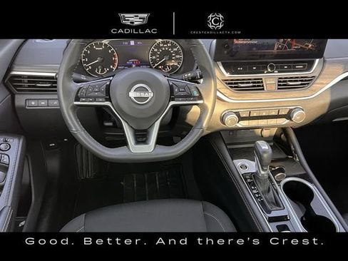 Used 2024 Nissan Altima 2.5 SV w/ SV Premium Package FWD image 10