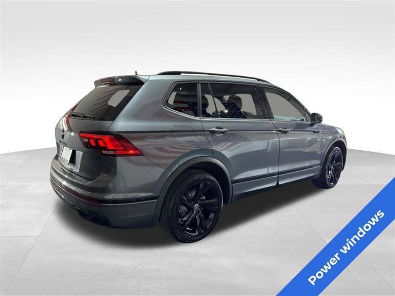 Used 2023 Volkswagen Tiguan SE R-Line FWD image 5