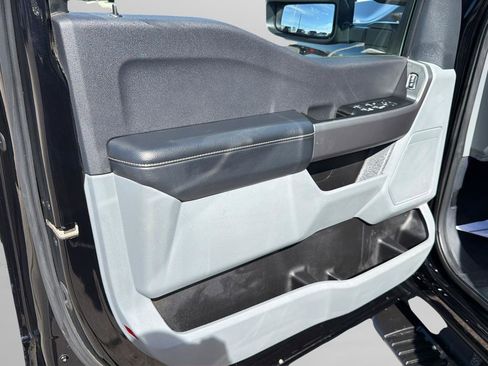 Used 2025 Ford F250 XLT image 19