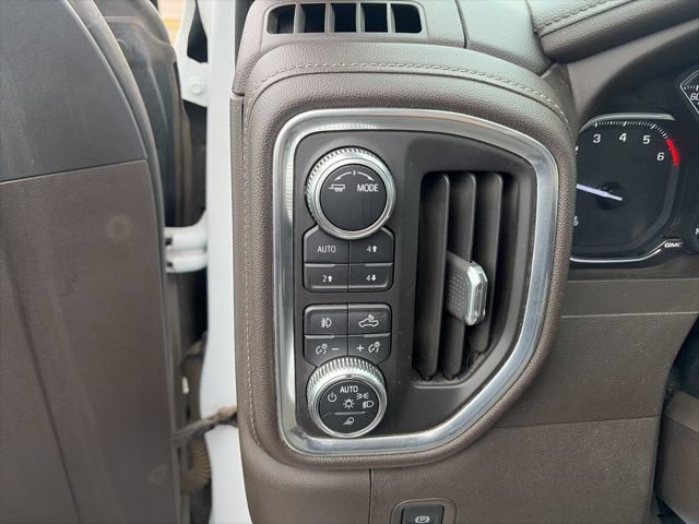 Used 2020 GMC Sierra 1500 SLT w/ SLT Premium Plus Package AWD/4WD image 19