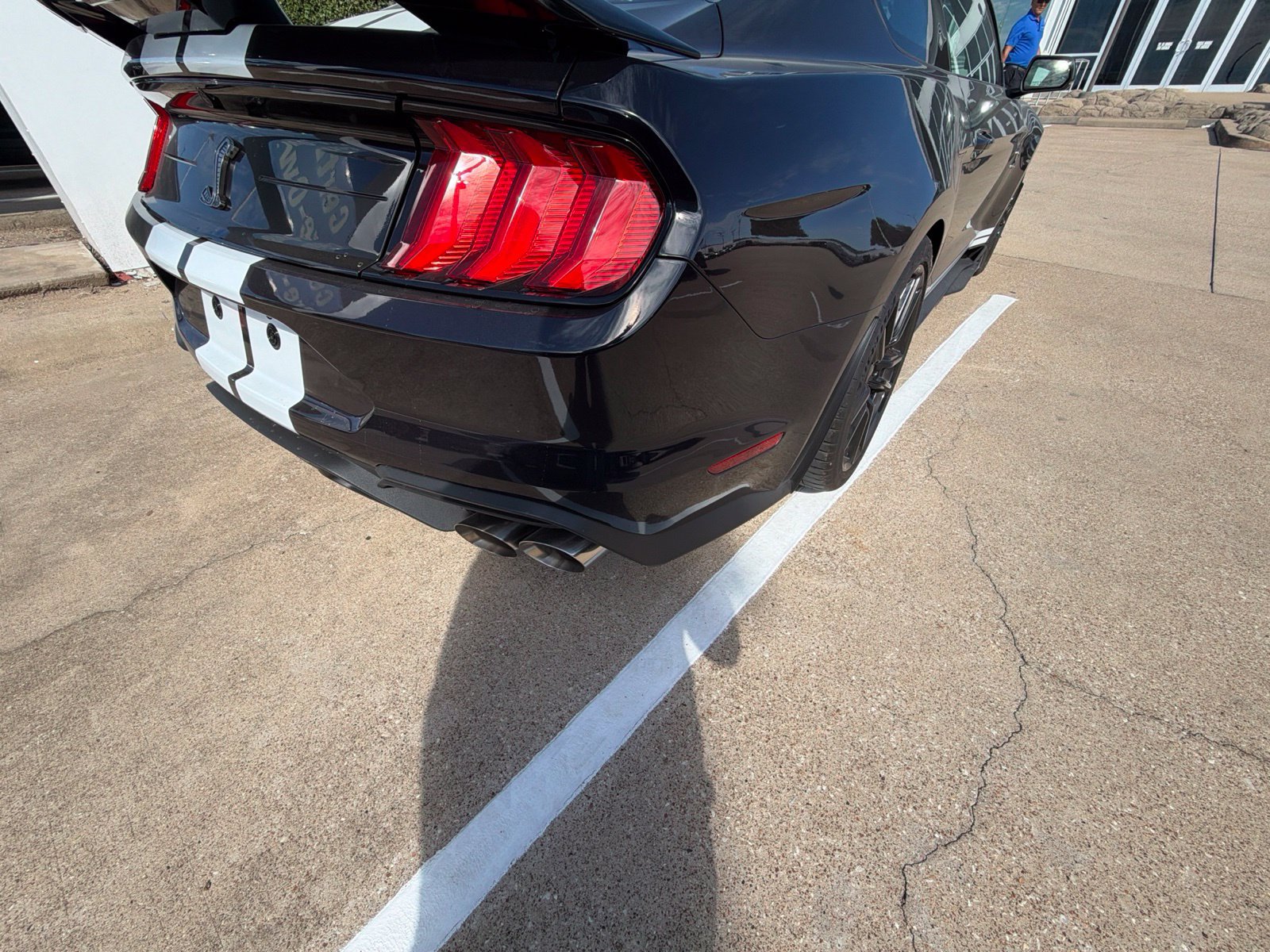 Used 2022 Ford Mustang Shelby GT500 w/ Technology Package RWD image 16