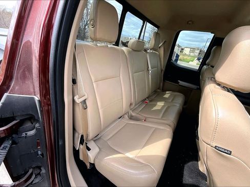 Used 2016 Ford F150 Lariat w/ Equipment Group 502A Luxury image 20