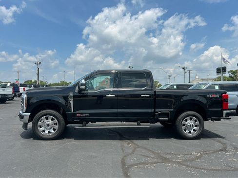 New 2026 Ford F250 Lariat w/ Lariat Ultimate Package AWD/4WD image 1