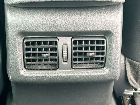 Used 2024 Toyota Camry XSE FWD image 18
