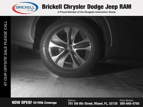 Used 2023 Toyota Highlander XLE image 13