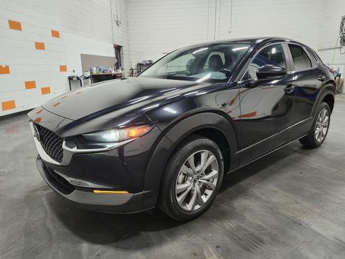 Used 2020 MAZDA CX-30 AWD w/ Select Package image 11