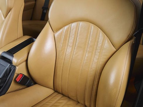 Used 2003 BMW M5 image 41