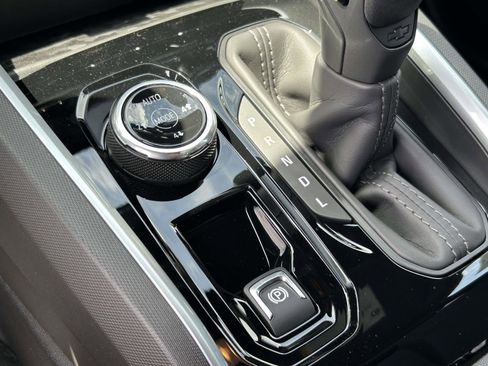 New 2026 Chevrolet Colorado Trail Boss AWD/4WD image 25