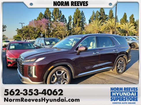 Used 2024 Hyundai Palisade Limited FWD image 1