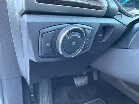 Used 2013 Ford Fusion SE image 16