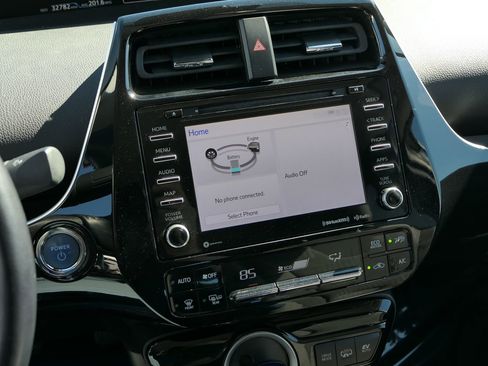 Used 2020 Toyota Prius Prime LE image 20