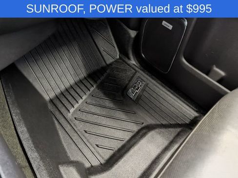 Used 2018 Chevrolet Silverado 1500 LTZ Z71 w/ Centennial Edition AWD/4WD image 7