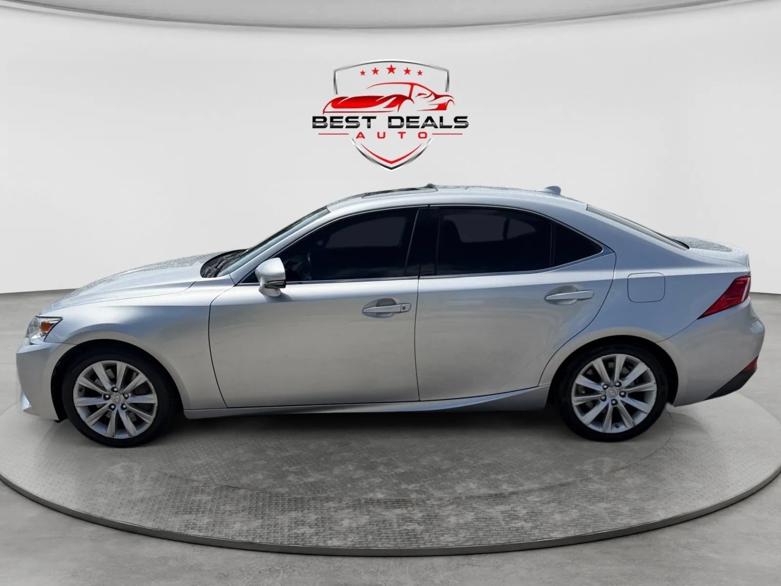 Used 2016 Lexus IS 200t RWD image 2