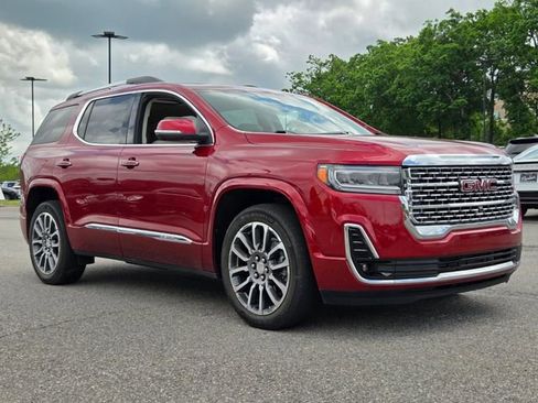 Used 2022 GMC Acadia Denali w/ Denali Ultimate Package image 7