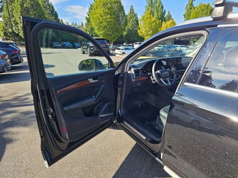 Used 2023 Audi Q5 2.0T Premium Plus AWD/4WD image 20
