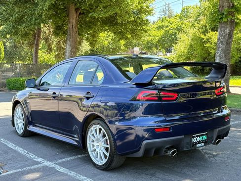 Used 2014 Mitsubishi Lancer Evolution GSR AWD/4WD image 3