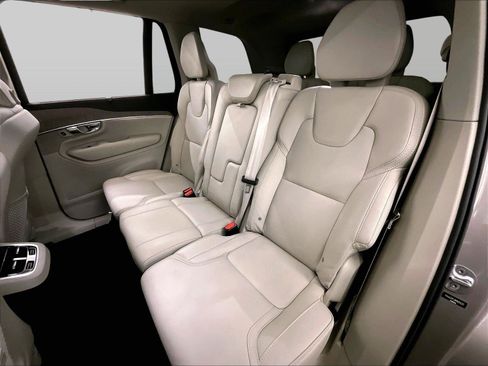 Used 2022 Volvo XC90 T6 Inscription w/ Advanced Package image 25