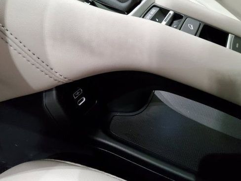 Used 2026 Honda HR-V EX-L image 25