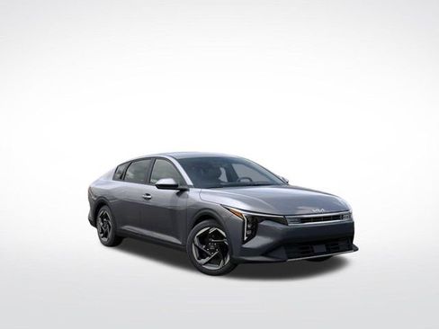 New 2026 Kia K4 EX FWD image 8
