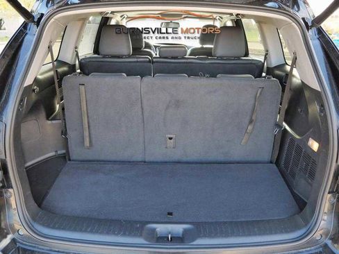Used 2015 Toyota Highlander XLE image 12