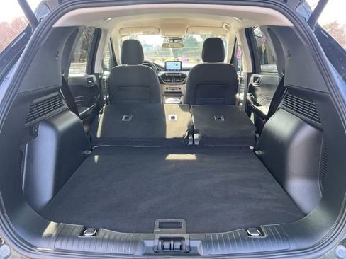 Used 2022 Ford Escape SE w/ Convenience Package image 30